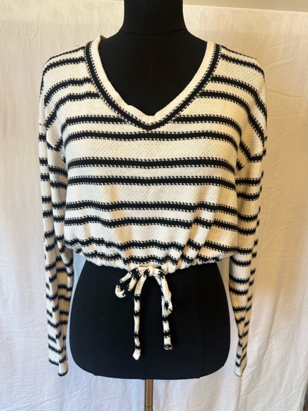 Aeropostale Striped Knit Sweater Tie Front Crop Black White V Neck